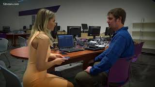 Holiday scam alert: What hackers want