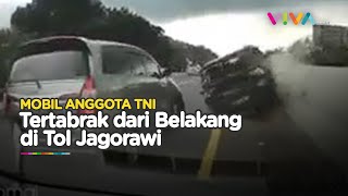 DETIK-DETIK Mobil Anggota TNI Tertabrak hingga Terpental di Tol Jagorawi