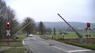 Spoorwegovergang Rinteln (D) // Railroad crossing // Bahnübergang