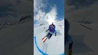 « Ah bah bravo Nils ! Super pour la caméra, génial ! » 😮‍💨 #Alpinepark #ski #RedBull