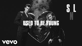 Mark Ronson - Nothing Breaks Like a Heart (Live at SNL) ft. Miley Cyrus