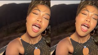 Amber Mark – Wait So Yeah (Official Visualizer)