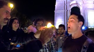 Eating Fire Paan at India Gate, Delhi 🇮🇳