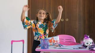 Viola Tinè - Primo giorno di scuola   #primogiornodiscuola #evviva #deakids #deajunior #zecchinodoro