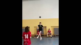 Coordination avec ballon 7 pour des jeunes handballeurs par le coach Philipp I handball