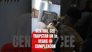 #CentralCee Smoking #Piatella w/ #FatalFarmz x #Zushi @ #complexcon #xela #fatal #trapstar #complex