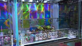 BIG SIX Crane Machine by JET Games USA [IAAPA 2024]