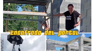 Cubana construye su casa desde 0 | Encofrado del portal | No todo sale como queremos