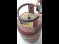 गैस सिलेंडर में लीकेज कैसे चेक करें  Gas Cylinder Leakage kaise check kare  Kitchen tips & tricks