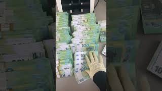 💶€700K Euro Cash Money #cash #million #money #eur #euro #millionaire