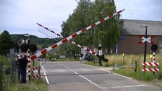 Spoorwegovergang Wijlre // Dutch railroad crossing