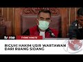 Pengunjung Teriak, Hakim Usir Wartawan saat Sidang Vonis Eliezer | tvOne Minute