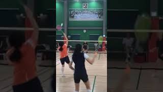 대박!!! 파트너도속이는멋진(?)페이크😀😀😀할말이없네 ㅋㅋㅋ #배드민턴 #badminton #페이크 #재미