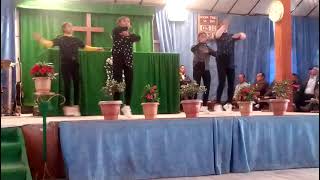 Changlangshu Baptist Church world Sunday school day observed choreography by Sunday school students