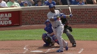 LAD@CHC: Puig lines an RBI single to left