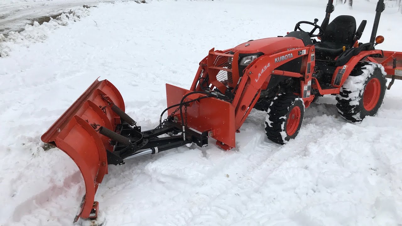 Homemade Snow Plow For Kubota B2601 - YouTube