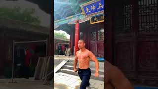 【少林功夫】少林金钟罩铁布衫 | Shaolin kungfu | Chinese Kung Fu #shorts