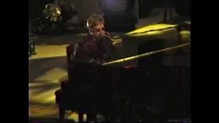 Elton John - (Madison Square Garden) New York City 10.21.00 (Part 1)