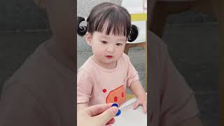 提问 她为什么突然不开心 答对有惊喜（奶茶被妈妈喝完了）#人类幼崽到底有多可爱 #甜系女孩 #骗你生女儿 #人类幼崽成长记 #不发很可惜系列