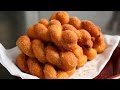 Twisted Korean doughnuts (Kkwabaegi: 꽈배기)