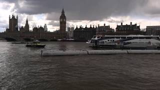 widok na Big Ben i Westmister spod London Eye