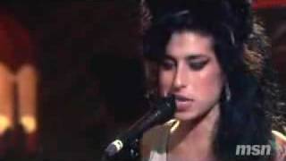 Amy Winehouse - You  Know I' m No Good - LIVE