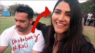 Ek Capt Dhoni Ki Wife Hai, Auur Ek Meri...