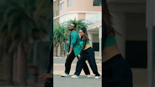 Main Toh Raste Se Ja Raha Tha 👫 #dance #shorts #youtubeshorts