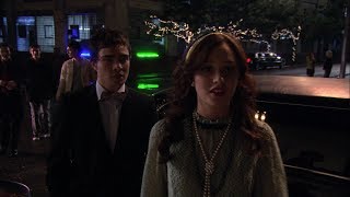 Nate and Blair break up,  Chuck greets Blair at Victrola Gossip Girl 1x07