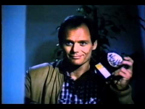 Hunter Fred Dryer Alternate Intro - YouTube