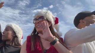 Thousands show up for Compton Christmas parade