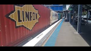 3BM4  going  thru  west  Ryde  station  at  1148am  with  NR91 75 122  on 14 of December  2022