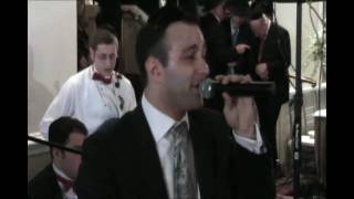 Mordechai Levovitz sings Yatzliach and some others with Shir Chodosh Orchestras