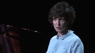 Crowdsourcing education creating room for the unusual suspects | Chris Sigaloff | TEDxAmsterdamED