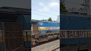 40062 Sabarmati WDP4B Locomotive #shorts