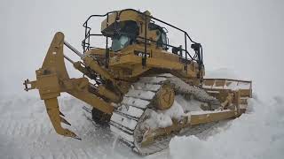 3 CAT D7R LGP's - Slot Dozing in Antarctica!