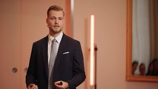 How risk management can fuel creativity | Philipp Barz | TEDxSchlossplatz