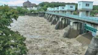 台風１８号で増水した矢作川