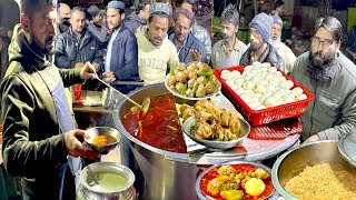 PEOPLE WAITING FOR HOURS FOR BILLA MUTTON YAKHNI CHANNY | FAMOUS LAHORI CHEF ALWAYS FULL OF ORDERS