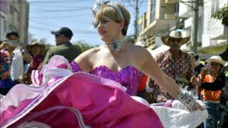 🎥La primera dama de Colombia, Verónica Alcocer, se unió bailando al Carnaval de Barranquilla👇👇