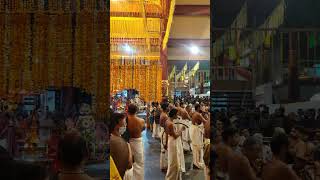 Paramekkavu Bhagavathy Temple Vela Pillerpattu