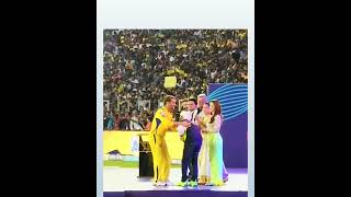 Arijit singh touches feet of MSD in opening ceremony🥰#msdhoni #arjitsingh #viral #shorts