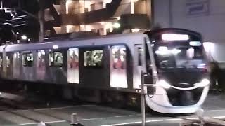 東急3020系3123編成特急海老名行　二俣川駅到着