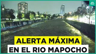 Alerta máxima en el rio Mapocho: Crece el caudal a causa de las intensas lluvias