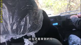 女司机刚拿驾照第一天，试驾手动挡越野车，挑战网红坡