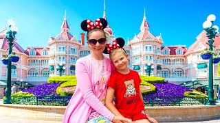 Diana and Roma visited Disneyland!