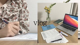 vlog | 일상 브이로그 | 영어공부하는 직장인 브이로그 | 시금치크림파스타 | 꽃꽂이 | 퇴근 후 공부하고 맛있는거 먹는 일상