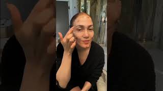 this step how Jeniffer Lopez full beauty JLo