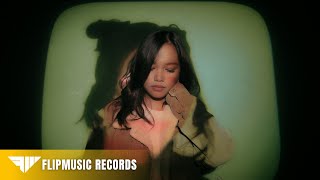 Penelope 'Differences' Lyric Video