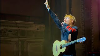 Ed Sheeran ACAPELLA & Without Mic - Photograph Live (with audience interruption)